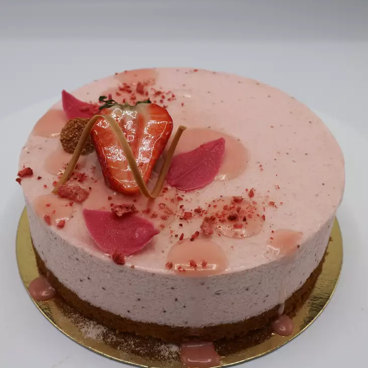 MANSIKKA-RAPARPERI KAKKU GLUTEENITON - Juustokakut - 931m - 1