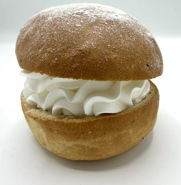 VEGAANINEN LASKIAISPULLA - Kausituotteet - 613 - 1