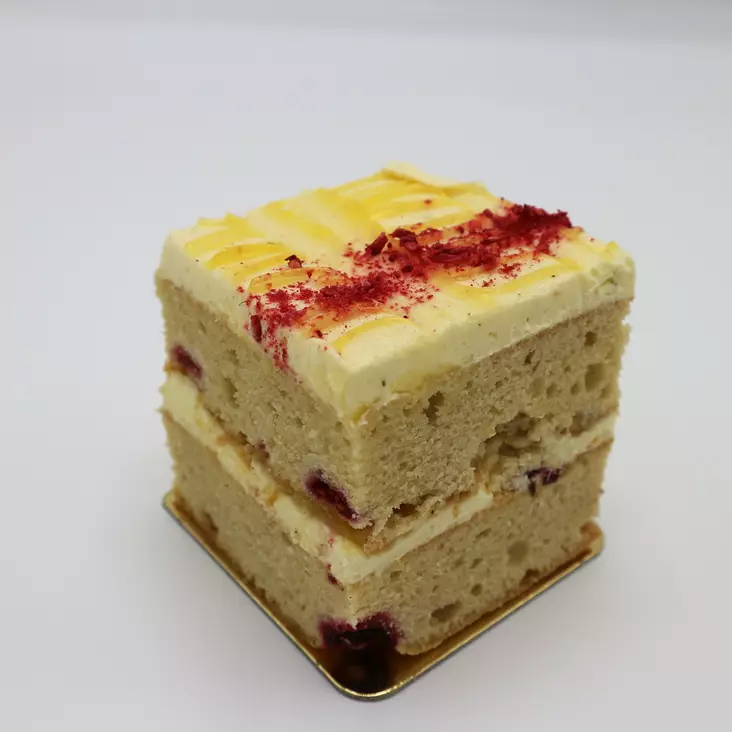 GLUT. Vadelma-sitruunaleivos - Wienerit, Leivokset ja Piirakkapalat - 444 - 1