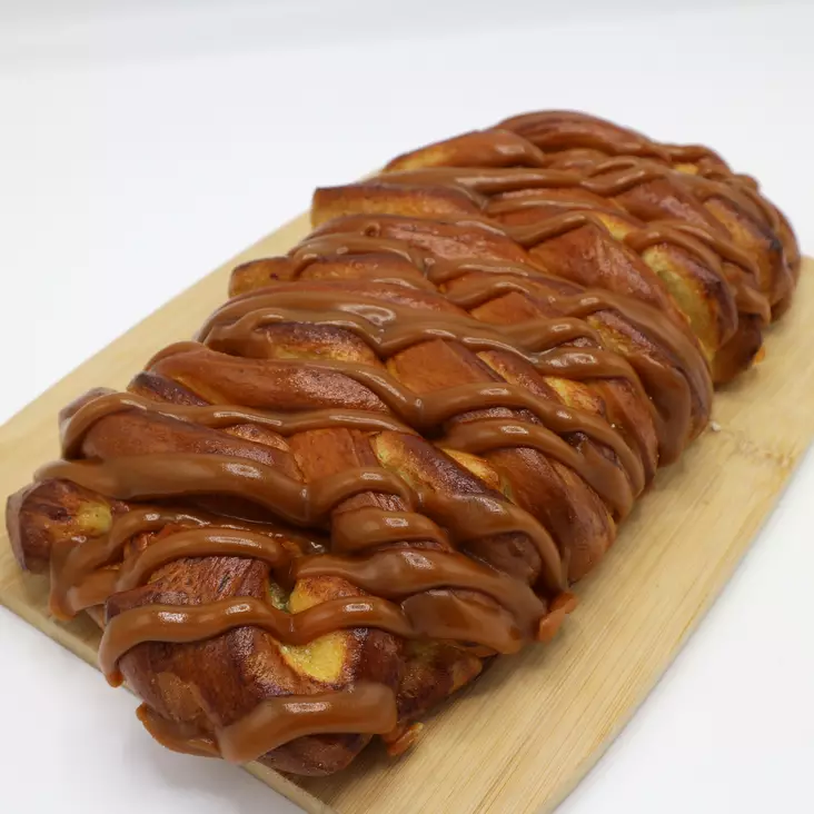 VANILJATÄYTEPITKO - Pullat ja pitkot - 264 - 2