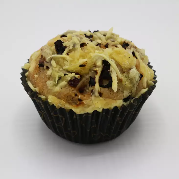 GLUT. VEGE TOMAATTI-OLIIVIMUFFINSSI - Pasteijat, Piirakat ja Salaatit - 966 - 1